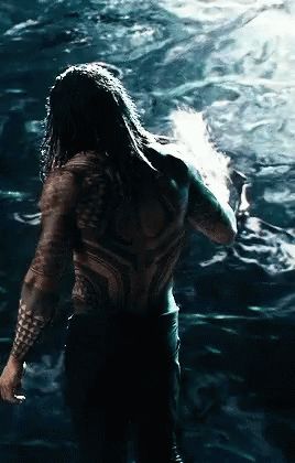 Queen Atlanna, Jason Momoa Gif, Aquaman Jason Momoa, Jason Momoa Lisa Bonet, Aquaman Comic, Justice League Animated, Jason Momoa Aquaman, Arthur Curry, Zack Snyder