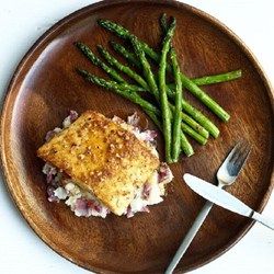 Hazelnut Crusted Halibut with Garlic Mashed Potatoes - Allrecipes.com Cooking Vision Board, Dinner Mediterranean, Crusted Halibut, Roasted Halibut, Garlic Mashed Potatoes Recipe, Grilled Halibut, Chicken Food Recipes, Easy Low Carb Meals, Halibut Recipes