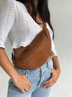 Belt Bags: 🏃 Trendy Belt Bags for Hands-Free Style! 👜✨ Over The Shoulder Bags, Bag Belt, Leather Dye, Leather Fanny Pack, Festival Bag, Leather Belt Bag, Bum Bag, Leather Conditioner, Hip Bag