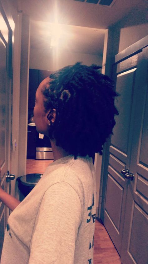 Locs Sizes, Short Locs Hairstyles Starter, Short Starter Locs Hairstyles, Short Starter Locs, Real Locs, Sister Locks Hairstyles, Locs Short, Women Locs, Loc Goals