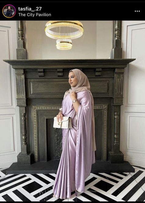 Saree For Muslims, Saree With Hijab For Farewell, Hijabi Saree Aesthetic, Modest Saree Hijab, Hijabi Sari, Sari With Hijab, Modest Saree, Hijab Saree, Saree With Hijab