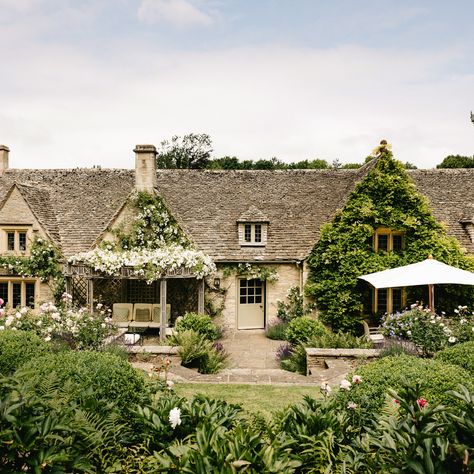 French Limestone Fireplace, 18th Century Landscape, Cotswold House, Chinoiserie Mural, Spring Gardens, York Stone, Gothic Windows, Brick Paving, Paint And Paper Library