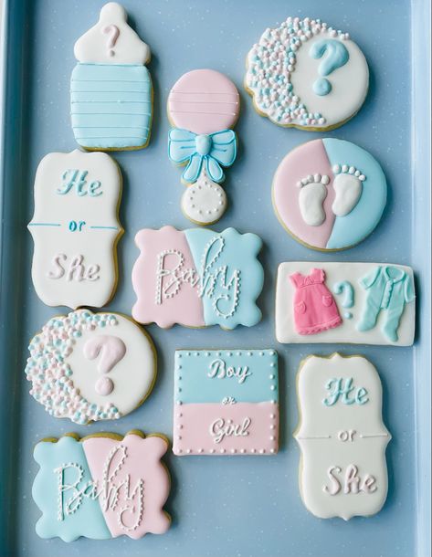 Gender Reveal Cookies, Farm Cookies, Gender Reveal Themes, Icing Techniques, Royal Baby Showers, Gender Reveal Cake, Sugar Cookie Designs, Baby Cookies, Xmas Cookies