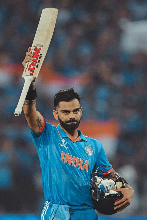 Virat Kohli Portrait Photography, Ab De Villiers Photo, Crickets Funny, Virat And Anushka, Ms Dhoni Wallpapers, Virat Kohli Instagram, Long Hair Images, Virat Kohli Wallpapers, India Cricket Team