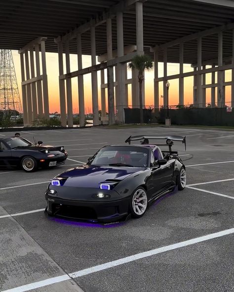 Miata Na Interiors, Miata Mx5 Modified, Miata Wide Body Kit, Miata Body Kit, Modified Miata, Miata Aesthetic, Mazda Rx5, Black Miata, Monster Miata