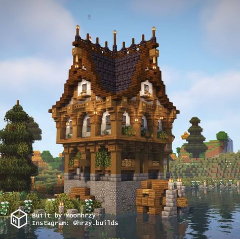 Medieval Manor Minecraft, Giant Minecraft Houses, Tall Minecraft Houses, Minecraft Brewing House, Medieval Minecraft Village, Minecraft House Medieval, Minecraft Medieval House Ideas, Medieval Minecraft Houses, Minecraft Beautiful House