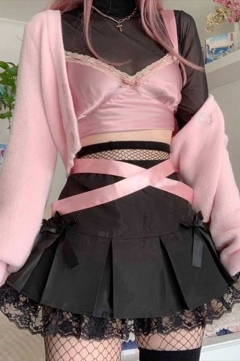 Pastel Goth Outfits, Pastel Goth Fashion, Kawaii Fashion Outfits, Clothes Aesthetic, Aesthetic Clothing, Swaggy Outfits, Goth Outfits, Alternative Outfits, Really Cute Outfits