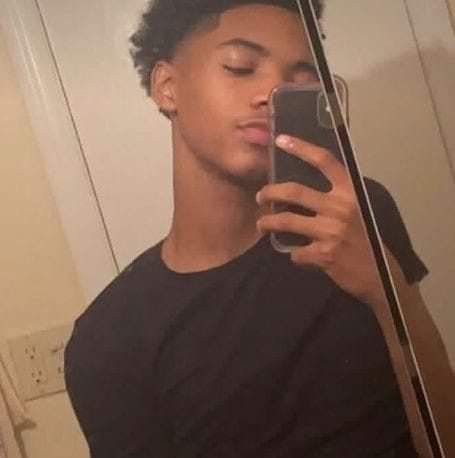 Black Guy Catfish, Fine 13 Black Boys, Black Boys 13-14 Age, Fine Brownskin Boy, Fine Teenage Black Boys, Fine Black Boys 13, Fine Boy Pictures, Cute Black Boys Teenagers, Fine Boy Black