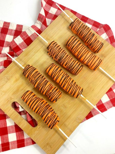 Copycat Disneyland Tigger Tails Winnie The Pooh Movie Night, Winnie The Pooh Themed Food, Tigger Tails, Fall Movie, Disney Inspired Food, Peter Brown, Brown Books, Disney Desserts, Themed Treats