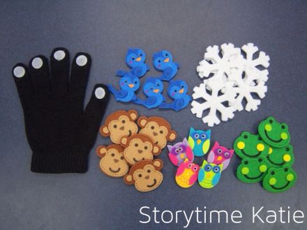 can buy most of these felties on amazon Finger Puppet Stories, Preschool Felt Board Ideas Story Time, Felt Story Boards Ideas, Preschool Puppets, Felt Stickers, Alana Blanchard, Felt Story, Felt Boards, Flannel Board Stories