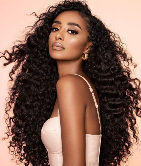 Curly Wigs Hairstyles, Deep Wave Ponytail, Curly Tape In Hair Extensions, Long Textured Hair, Curly Hair Model, Wave Ponytail, Natural Curly Wig, J Photo, Blonde Curly Wig