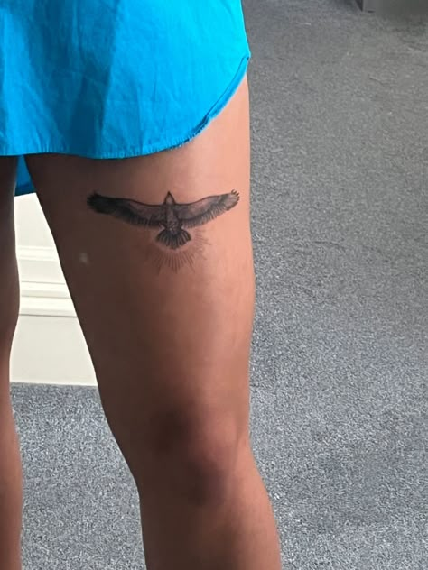 Leg tattoo, thigh tattoo, eagle Eagle Tattoo Thigh, Bird Tattoo Thigh, Eagle Thigh Tattoo, Eagle Tattoo On Leg, Lower Thigh Tattoo, Eagle Tattoo Leg, Tattoo Genou, Bird Thigh Tattoo, Bird Tattoo Leg