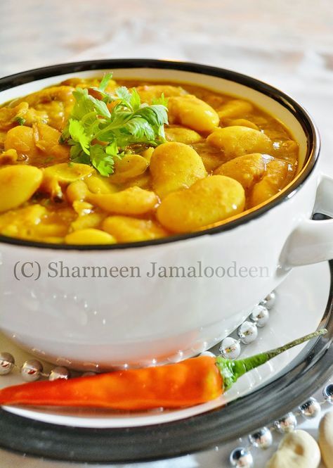 Lima Bean Recipes, Mauritius Food, Curry Masala, Mauritian Food, Beans Curry, Lima Beans, The Best Recipes, Indian Dishes, Bean Recipes