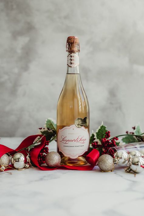 *cheers* Photography Backdrops Diy, Cocktail Photography, Holiday Photoshoot, Wine Photography, Christmas Shoot, Christmas Wine Bottles, Holiday Photography, Holiday Wine, Christmas Photography