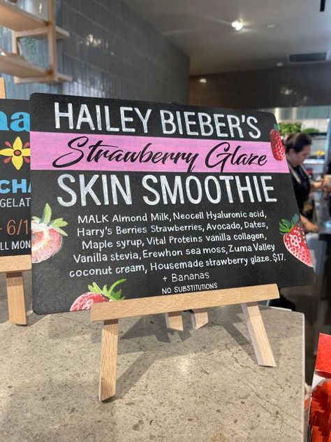 Smoothie Erewhon, Hailey Bieber Smoothie, Erewhon Smoothie, Glowing Skin Diet, Skin Smoothie, Strawberry Glaze, Vital Proteins, Feta Pasta, Pickle Juice