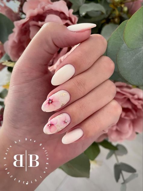 Milky White Flower Nails, Milky Nails With Flowers, Milky White Nails With Flowers, Milk White Nails Design, Milky White Nail, Milk Nails, White Nail Design, Milky Nails, Vanilla Milk