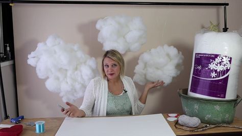 Baby Shower Backdrop Diy, Diy Clouds Decorations, Diy Babyshower, 3d Backdrop, Cloud Tutorial, Ideas For Baby Shower, Diy Valentines Day, Diy Photo Backdrop, Balloon Garland Diy