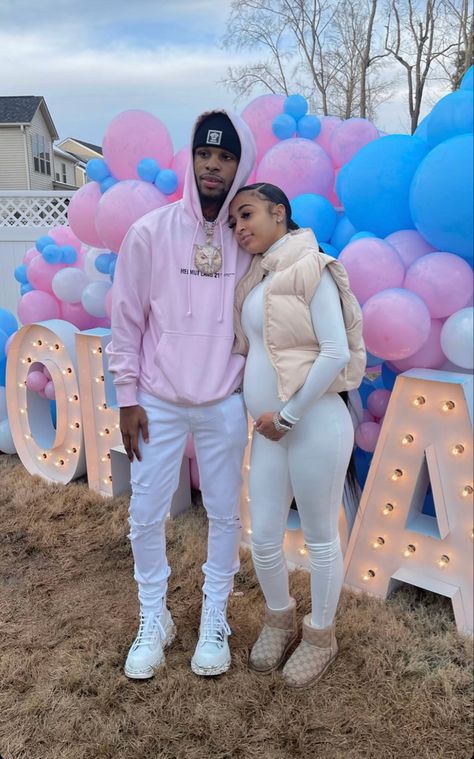 Samariajdavis Aesthetic, Gender Reveal Ideas Outfit, Samaria Pregnant, Baby Announcing Ideas With Siblings, Toosii Samaria, Cute Gender Reveal Outfits, Toosii And Samaria, Samaria Davis, Gender Reveal Outfit