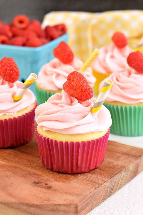 You’ll love the simplicity of these Easy Raspberry Lemonade Cupcakes. A box cake mix and fresh homemade raspberry buttercream frosting make this recipe easy to make and delicious to eat. A fresh raspberry tops the cupcake for extra fresh goodness! Homemade Icing For Cupcakes, Raspberry Lemonade Cupcakes, Raspberry Lemonade Recipe, Breakfast Dessert Recipes, Raspberry Buttercream Frosting, Raspberry Frosting, Lemonade Cupcakes, Summer Cupcakes, Raspberry Buttercream