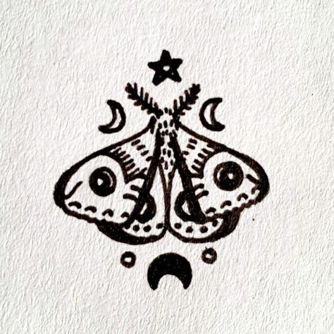 Moth Tattoo Simple Design, Spooky Line Tattoo, Moth Drawings Simple, Moths Drawing Simple, Moth Tattoo Stick And Poke, Moth Stick N Poke, Moth Henna Designs, Easy Moth Tattoo, Moth Tattoos Simple