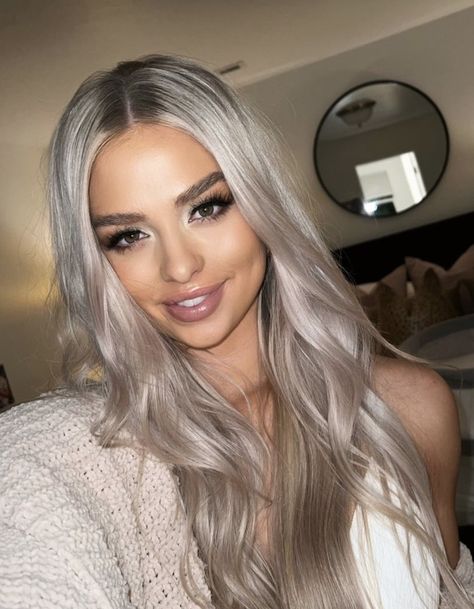 Stunning bridal makeup on Miranda Ice Blonde Highlights On Brown Hair, Blonde Balayage Transformation, Grey Platinum Hair, Balayage For Long Hair, Brunette To Blonde Balayage, Balayage For Short Hair, Ice Blonde Highlights, Brown Hair Natural, Balayage Vs Highlights