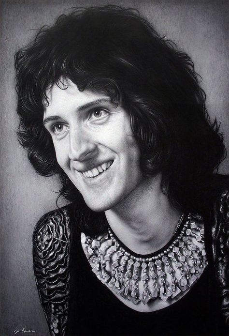 Queen Rock Band, Brain May, Queen Brian May, Realistic Pictures, Queen Fanart, Queen Drawing, Queen Ii, Queen Bohemian Rhapsody, Pictures Of Celebrities