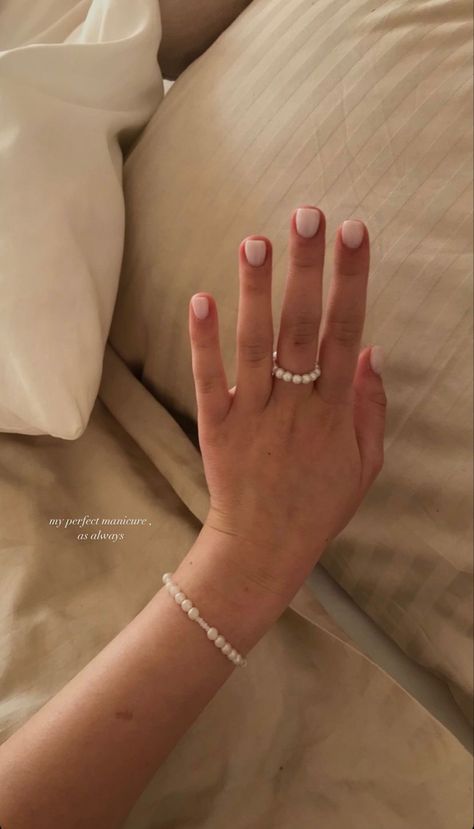 Old Money Nails Aesthetic, Black Jokes, Manicure Y Pedicure, Old Money Aesthetic, Nails Inspo, Manicure And Pedicure, Toe Nails, Old Money, Nail Inspo