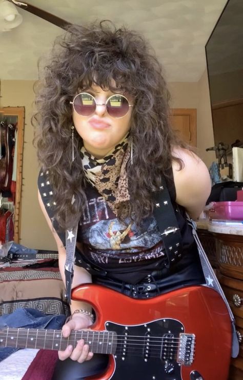 Curly Rockstar Haircut, 80s Hairstyles Rock, Rockstar Haircut 80s, Curly Rockstar Hair, 80s Metal Hair, 80s Rockstar Hair, Rockstar Haircuts Women, 80s Rocker Hair, Rockstar Haircut