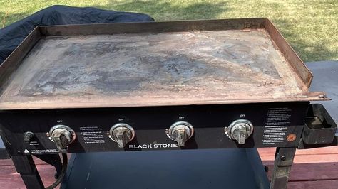 How To Clean A Blackstone Griddle, Blackstone Cleaning, Blackstone Ideas, Iron Cleaning, Clean Rust, Grill Stone, Holiday Advertising, Blackstone Grill, Cast Iron Cleaning