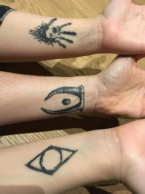 Thief Tattoo, Daedric Tattoos, Skyrim Matching Tattoos, Elder Scrolls Tattoo Ideas, Morrowind Tattoo, Oblivion Tattoo Elder Scrolls, Sheogorath Tattoo, Dark Brotherhood Tattoo, Thieves Guild Tattoo