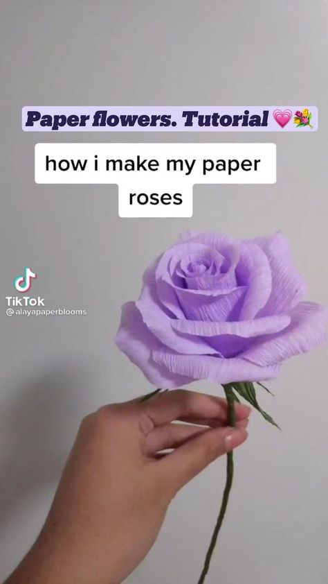 Paper Flower Bouquet Diy, Paper Peonies Tutorial, Diy Paper Flowers Tutorial, Paper Roses Diy, Crepe Paper Flowers Diy, Paper Flowers Diy Easy, Diy Rose, Rose Crafts, Easy Paper Flowers