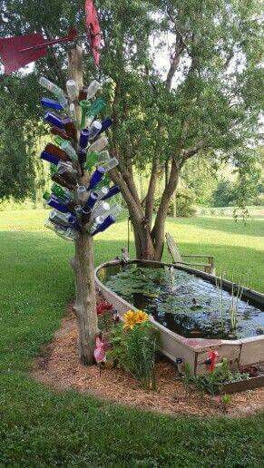 Love Cottage Planters, Canoe Pond, Yard Pond, Ponds Ideas, Moderne Have, Backyard Ponds, Taman Air, Garden Pond Design, Diy Pond