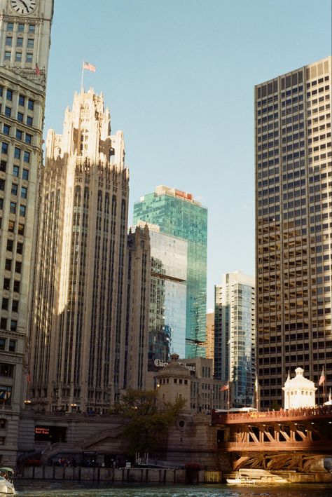 Chicago River North, Film photography 35mm Pentax K1000 Chicago Film Photography, Pentax K1000 Photography, Pentax K1000, Photography 35mm, Film Photography 35mm, Chicago River, Chicago Photography, 2025 Vision, 35mm Film