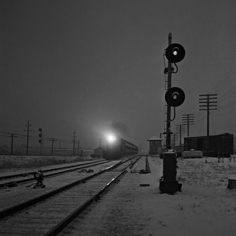 Train At Night, Railroad Lights, Winter Train, Train Light, Commuter Train, Railroad Bridge, Milwaukee Road, Abandoned Amusement Parks, Abandoned Castles