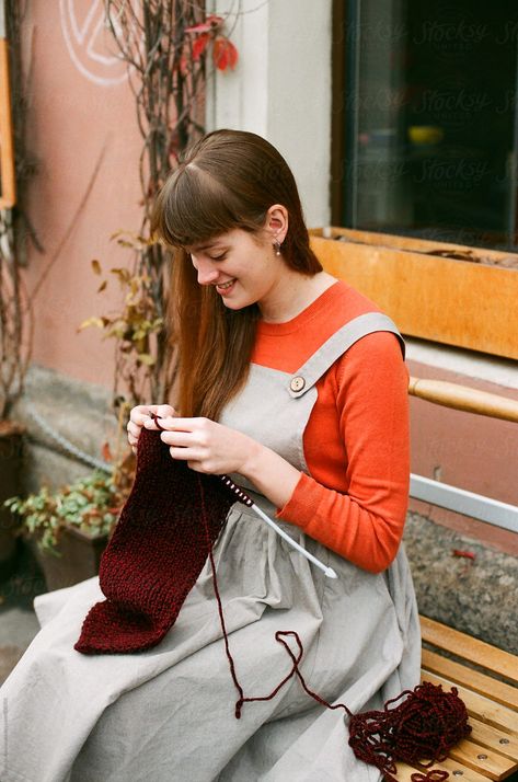 Young Woman Knitting Outdoors | Stocksy United Someone Knitting, Woman Knitting Photography, Person Knitting Reference, Knitting Reference Pose, Womens Outdoor Fashion, Model Release, Picture Poses, Pose Reference, Design Elements