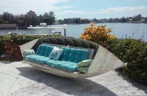 We already featured some nice projects made from old upcycled boats. Here are 35 of the best ways to reuse old boats for your inspiration. So, if you have Lake Home Decorating Ideas, Backyard Seating Area, Lake Houses, Backyard Seating, Lake Decor, Old Boats, Lake House Decor, Easy Home Decor, Repurposed Furniture