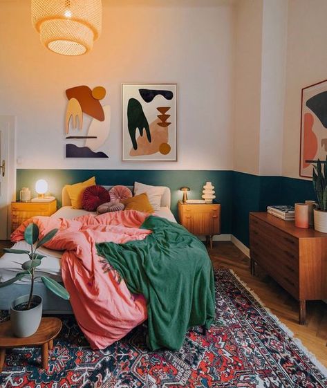 Funky Spare Room Ideas, Spare Room Ideas, Bohemian Decor Bedroom, Funky Bedroom, Eclectic Bedroom, Bedroom Decor Design, Bohemian Bedroom, Spare Room, Furniture Inspiration