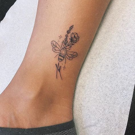 Bee And Flower Tattoo, Small Bee Tattoo, Dragons Tattoo, Tattoo Appointment, Orchid Tattoo, Lavender Tattoo, Single Needle Tattoo, Men Tattoos, Inspiration Tattoos