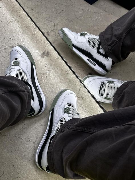 Jordan 4 Seafoam , oil green Retro 4 Outfits, Retro 4 Outfit, Jordan 4s Outfit Women, Jordan 4 Seafoam, Jordan 4 Outfit Women, Jordan 4s Outfit, Jordan 4 Outfits, Air Jordan 4 Outfit, Jordan 4 Outfit