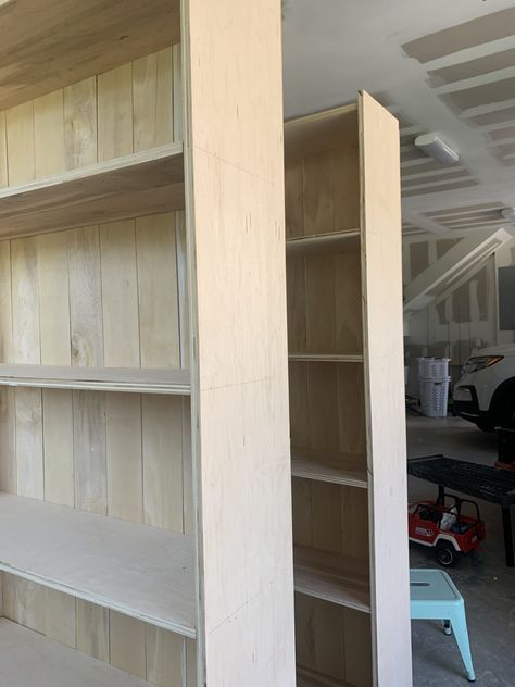 DIY Bookshelf Building Tips | Week 3 of One Room Challenge ⋆ Owner-Builder Program & House Plans - Century Oak Farmhouse Office Makeover Diy, Diy Bookcase, Face Trimmer, Oak Farmhouse, Owner Builder, Diy Bookshelf, Office Bookshelves, Bookshelf Art, Bookcase Diy