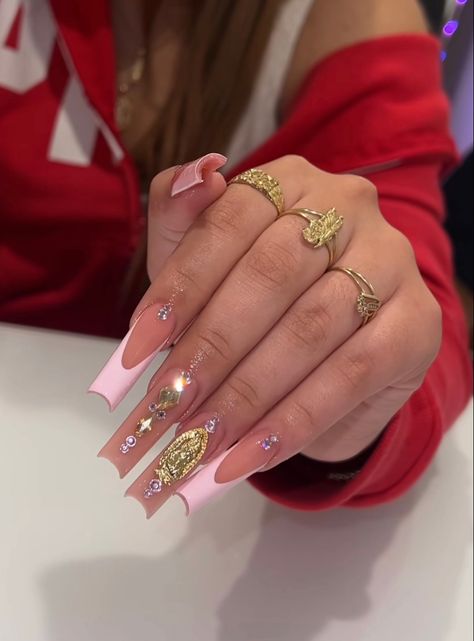 Acrylic Nails Virgencita, La Virgen Nails, Pink Virgin Mary Nails, Pink San Judas Nails, Nails Guadalupe, Pink Virgencita Nails, Virgencita Nails Short, Virgin Mary Nails Designs, Virgen Nails