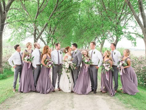 Lavender Groomsmen Attire, Groomsmen Attire Grey, Tan Groomsmen, Purple Groomsmen, Prenuptial Photoshoot, Groomsmen Style, Mauve Bridesmaid, Lilac Bridesmaid, Mauve Bridesmaid Dress