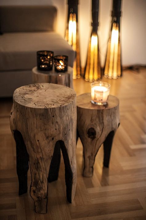 Rustic Bedside Table Ideas, Stump Nightstand, Log Chairs Tree Trunks, Tree Stump End Table, Rustic Nightstand Bedside Tables, Rustic End Table, Club Table Living Rooms, Tree Stump Bedside Table, Log Bedside Table