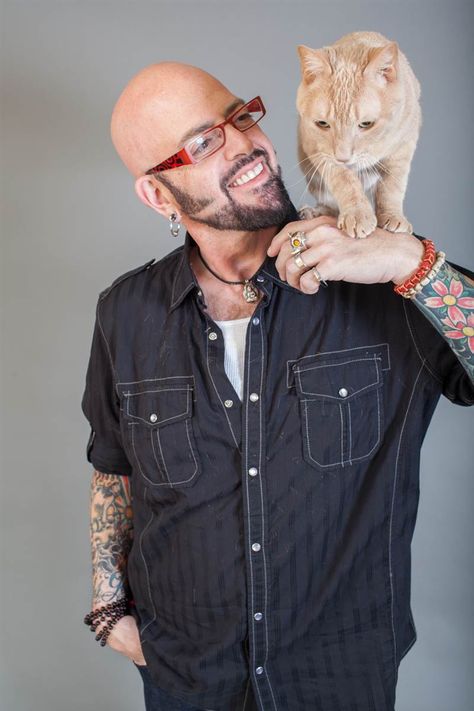 Jackson Galaxy Lion Galaxy, Galaxy Animal Art, Dogs And Fireworks, Cat With Galaxy Glasses, Men With Cats, Jackson Galaxy, Galaxy Cat, Pet Insurance, Healthy Cat