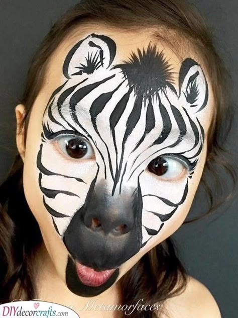 A Striped Zebra - A Unique Idea Face Paint Easy For Kids, Zebra Face Paint, Animal Face Paint, Face Painting Animals, Face Paint Easy, Face Painting For Kids, Animal Face Paintings, Zebra Face, Kids Face Painting