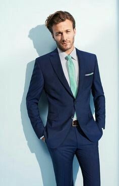 Navy suit with mint green tie Navy 3 Piece Suit, Mint Tie, Wedding Mint, Types Of Suits, A Man In A Suit, Wedding Mint Green, Man In A Suit, Navy Blue Suit, Navy Suit