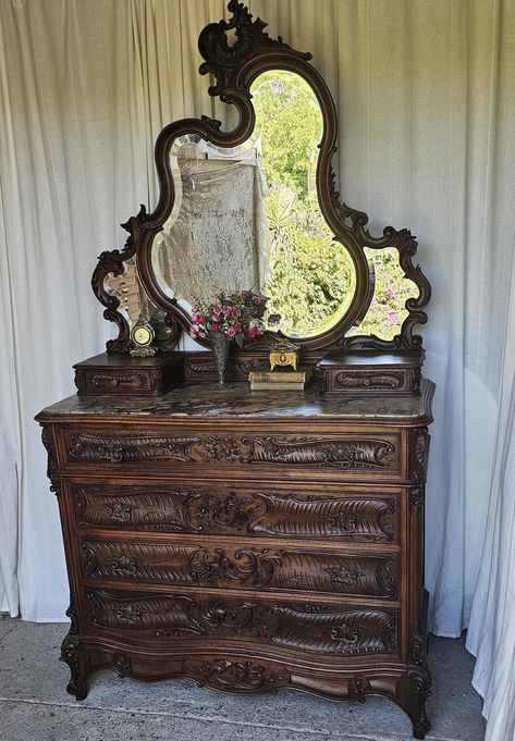 Shipping for this item is not FREE, please read all the shipping specifications as this listing is offered as a FREE LOCAL PICK UP !. Please provide your zip code and city of location for an accurate shipping cost. Beautiful French  Dresser chest of drawers in a solid walnut wood, French Farm House Style,. Dresser with Mirror and Marble top. Made and imported from FRANCE. This piece of furniture, combining the refinement of a hairdresser with the storage capacity of an elegant rockery style ches Antique Bedroom Furniture Oak, Dresser Mirror Arched, Victorian Accessories Bedroom, Farmhouse Antique Furniture, Antique Wooden Dresser With Mirror, Antique Mirror Fitted Wardrobe, Antique Dtesser With Swiveled Mirror, Antique Furniture Restoration Wood, Antique Dresser In Living Room Entryway