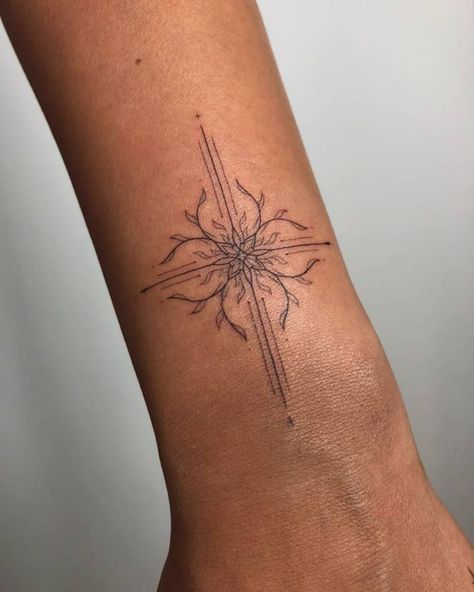 Classy Tattoos, Discreet Tattoos, Dainty Tattoos, Subtle Tattoos, Elegant Tattoos, Dope Tattoos, Spiritual Meaning, Simplistic Tattoos, Fine Line Tattoos