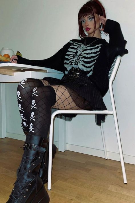 Skeleton Sweater Outfit, Outfits Goth, Goth Skeleton, Skeleton Clothes, Skeleton Sweater, Skeleton Pattern, Drop Shoulder Sweater, Sweater Outfit, A Skeleton