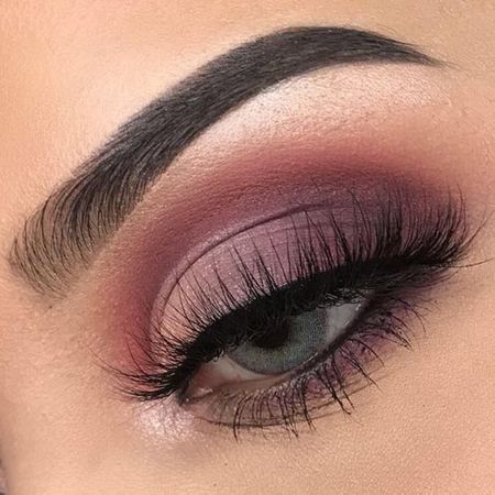 Mauve Eyeshadow Looks, Nye Eye Makeup, Plum Makeup, Mauve Eyeshadow, Purple Eyeshadow Looks, Plum Eyeshadow, Mauve Makeup, Purple Makeup Looks, Eye Makeup Images